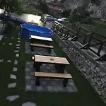 Viktoria Paradise