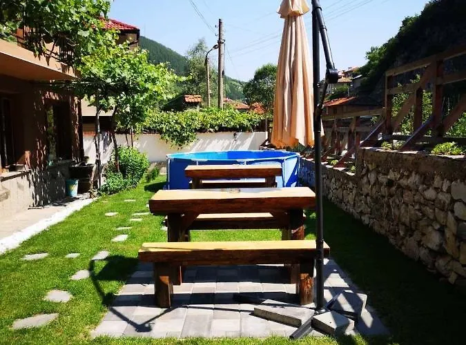 Guest house Viktoria Paradise 3*